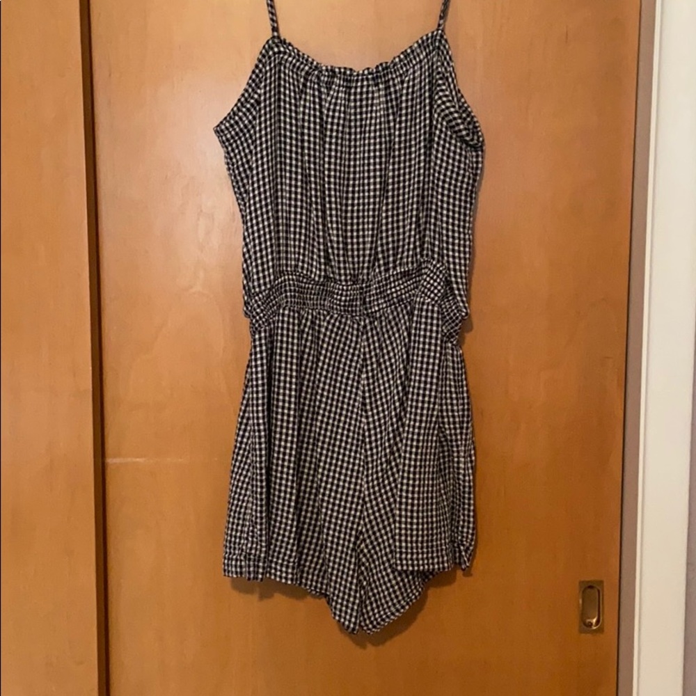 Gingham Romper- Perfect Condition!